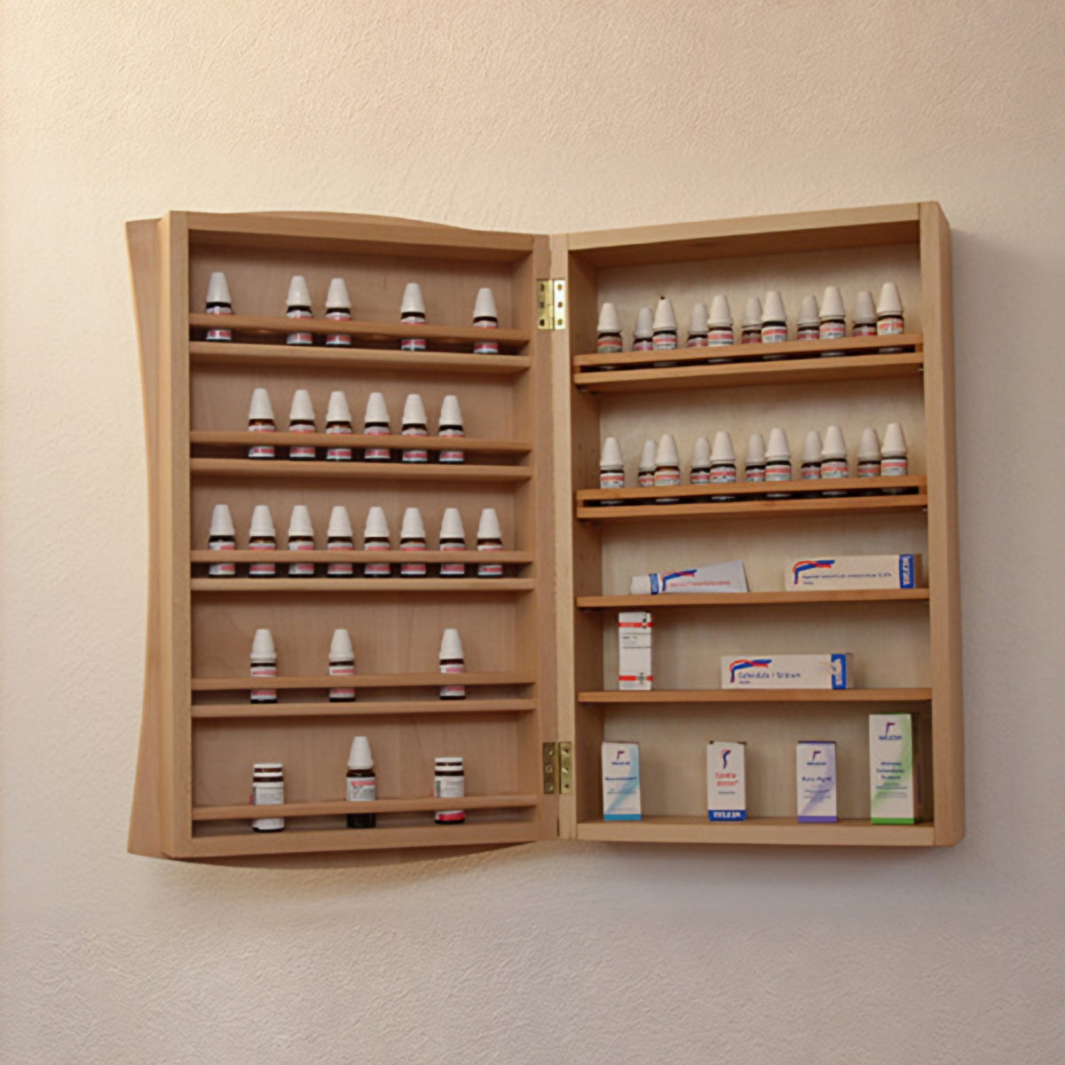 ARNICA Homöopathie- und Arzneikästle
