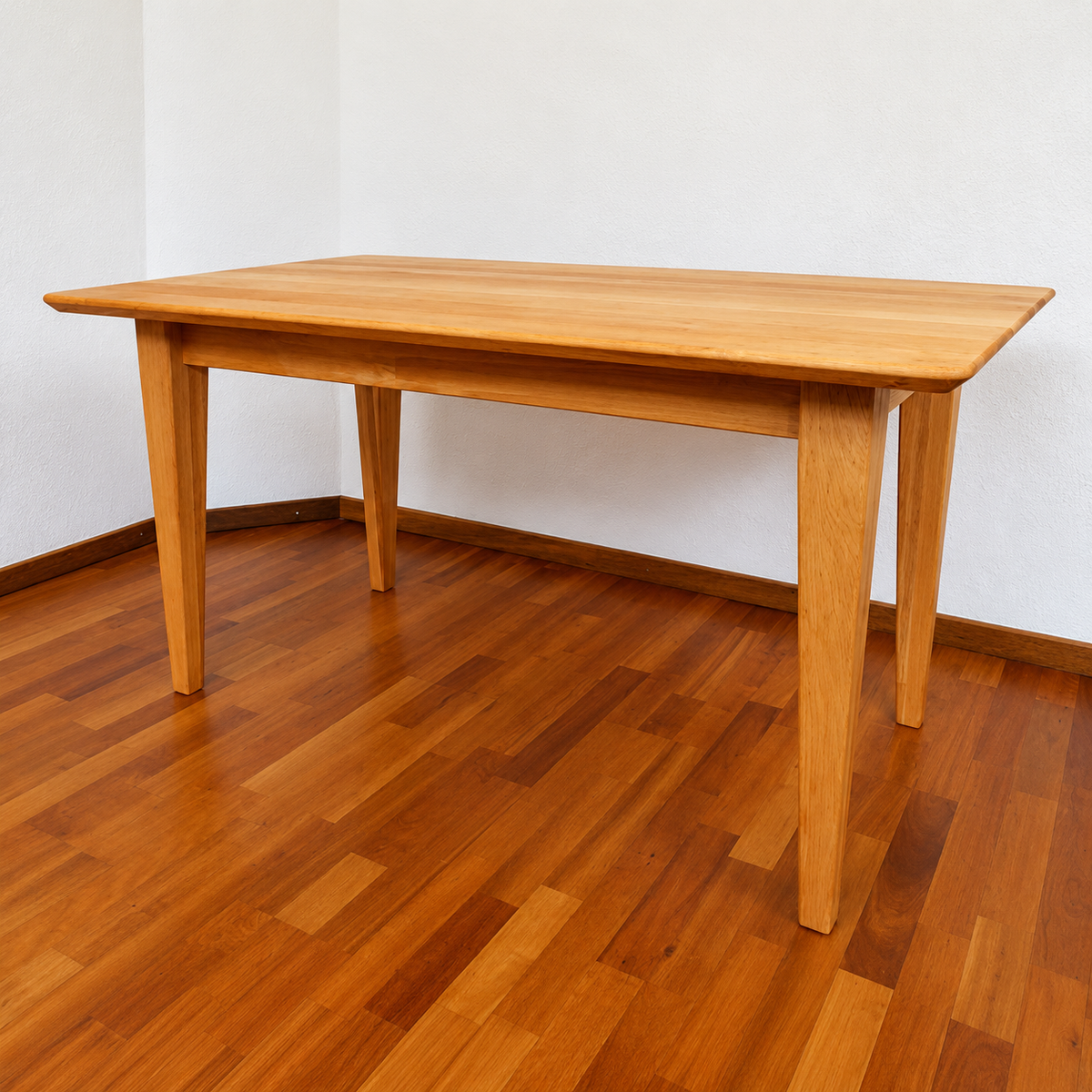 CLASSIC Massivholztisch, Ansicht 1