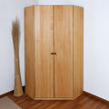LUPO Eckschrank aus Erlenholz